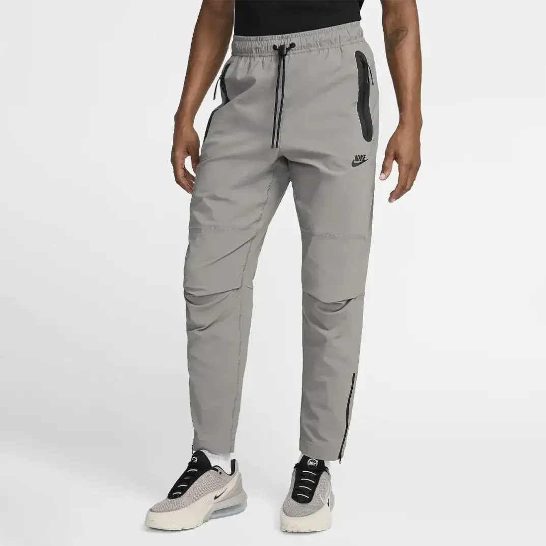 Tech Woven Trousers Light Iron Ore - 1